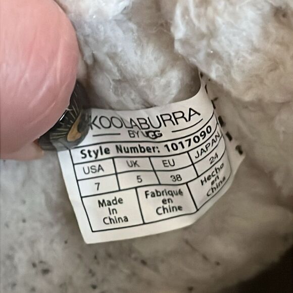 Koolaburra Gray Mid-Calf Boots with Plush Lining - Picture 8 of 8